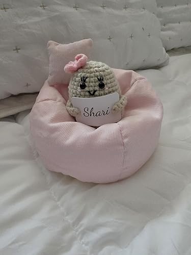 Buyer photo of a pink crochet potato gift