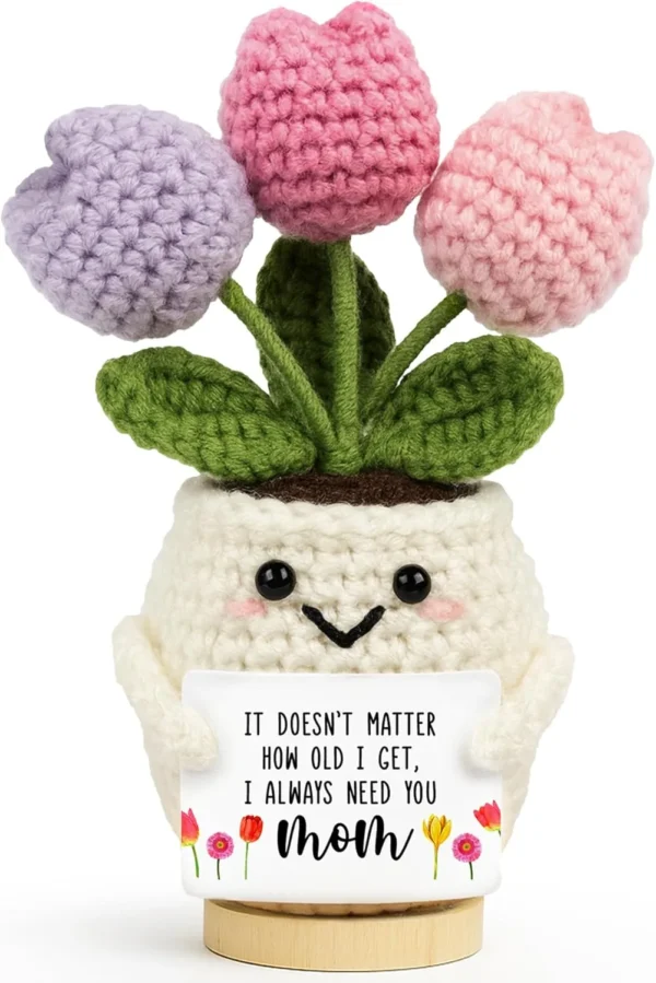 Crochet tulip bouquet keepsake with a personalized message card